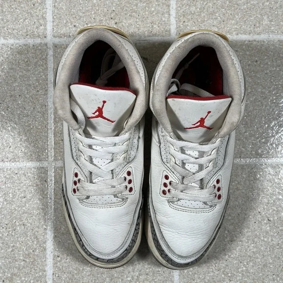 Nike Air Jordan 3‎ White Cement Reimagined GS Size 6.5Y Boys Sneakers DM0967-100 - Picture 2 of 7